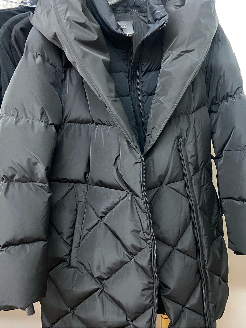 Mackage Black Quilted Down Puffer Coat like New size med